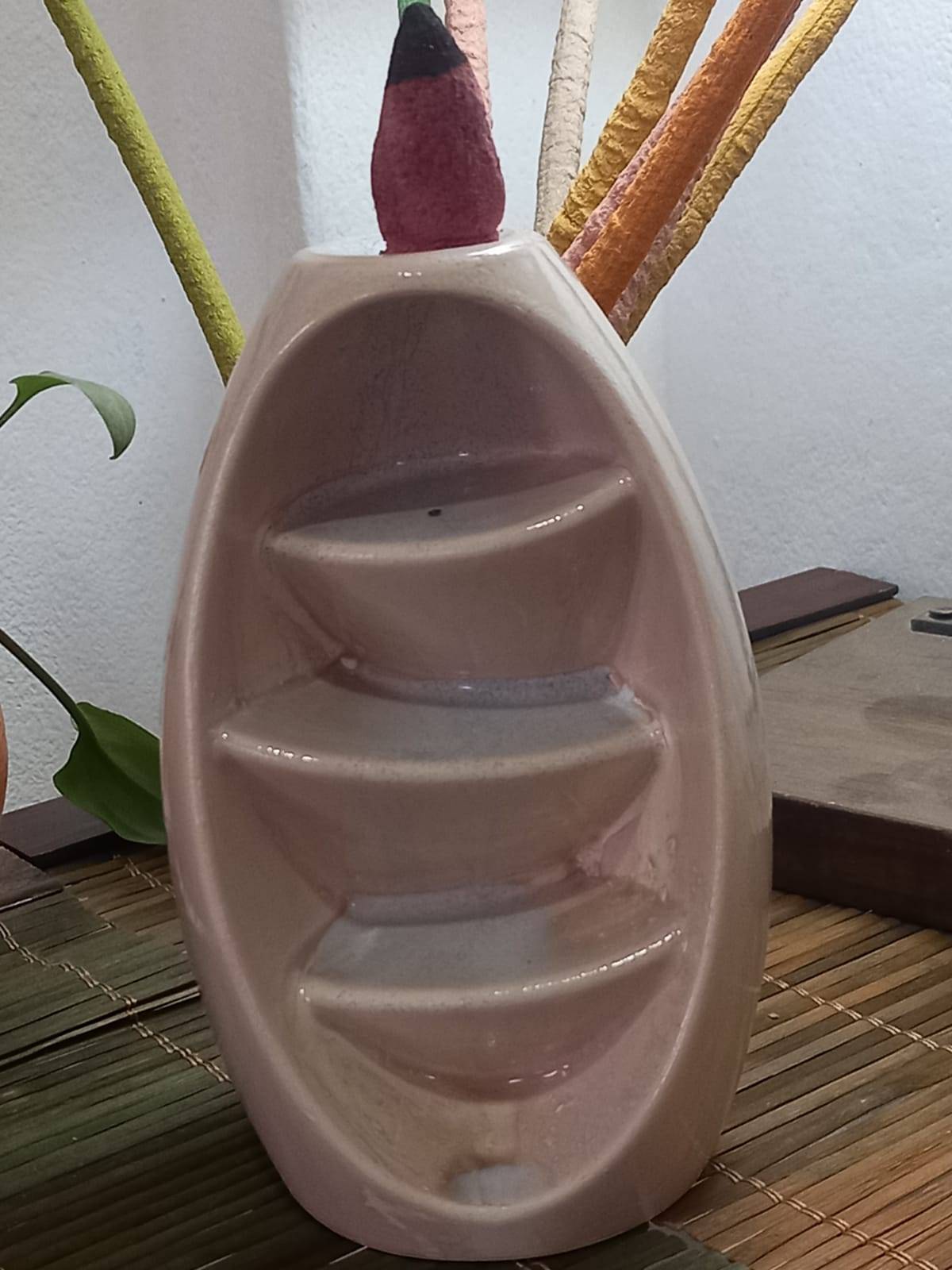 Cascada de humo Kadash